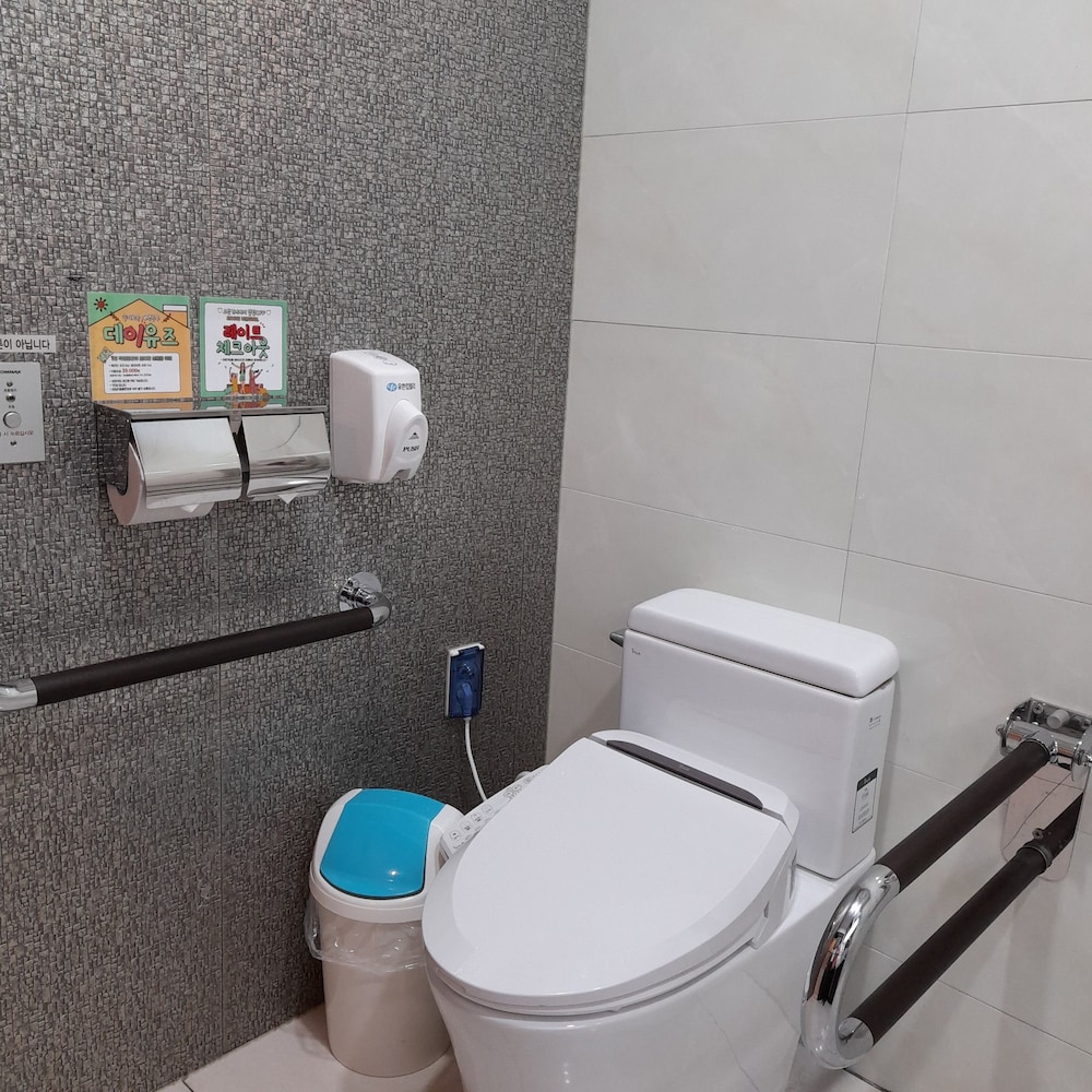 Toyoko Inn Busan Station 1 19/67
