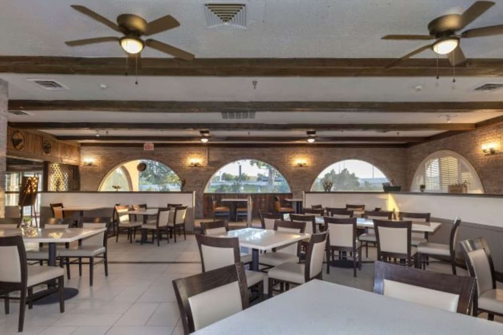 Best Western Downtown Casper Hotel 35/38