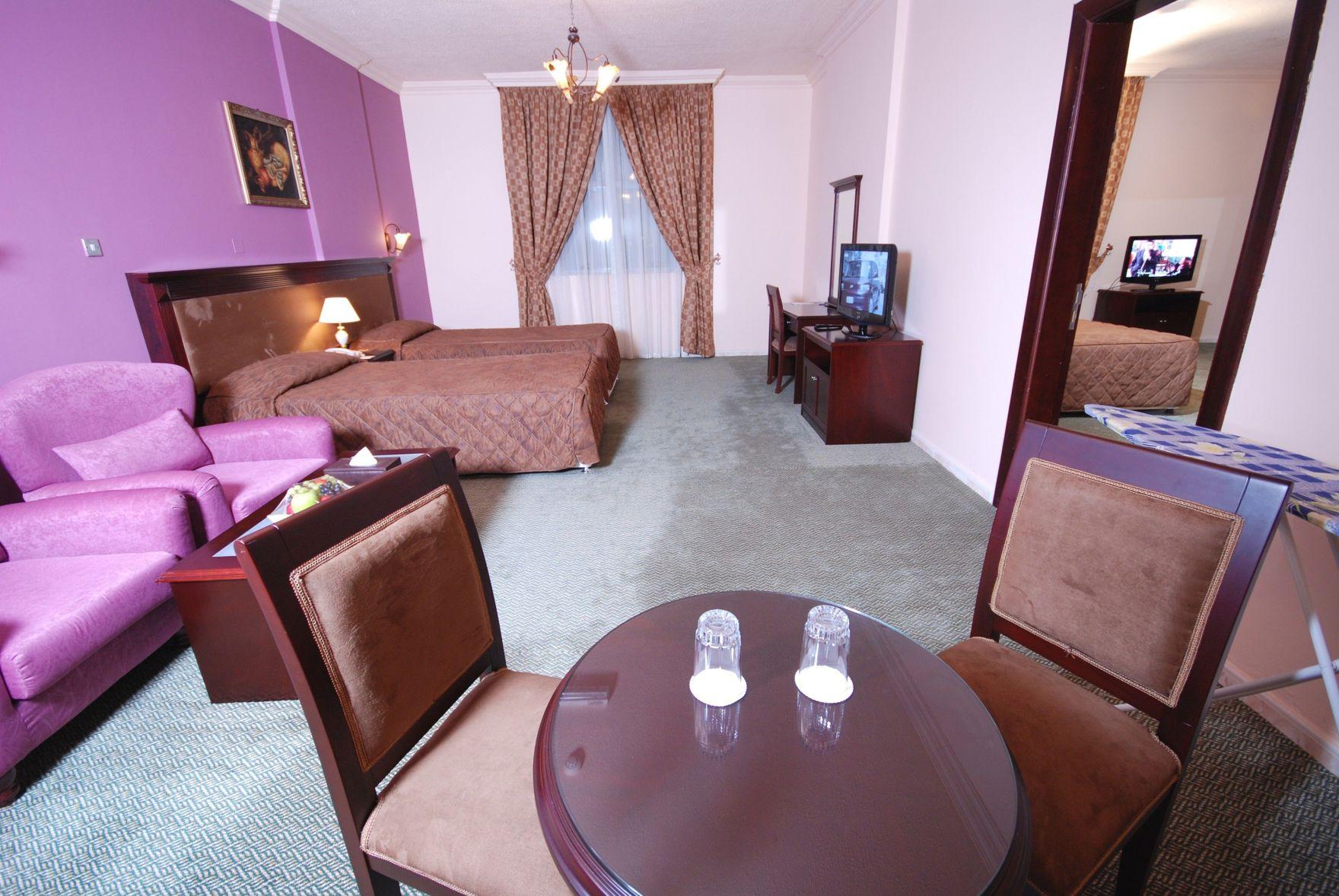 Al Bustan Hotel 15/25