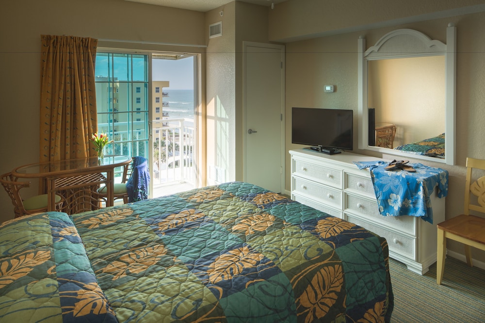 Coconut Palms Beach Resort II 37/50