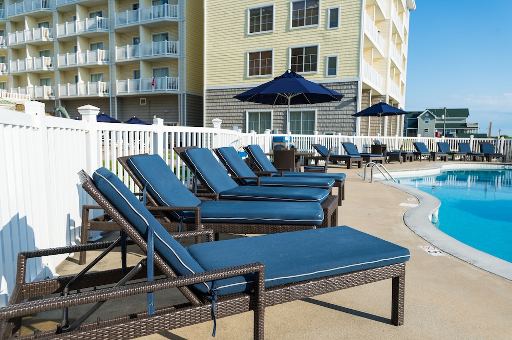 Hilton Garden Inn Outer Banks/Kitty Hawk 30/48