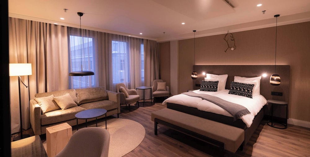Lapland, Junior Suite, Queen Bed