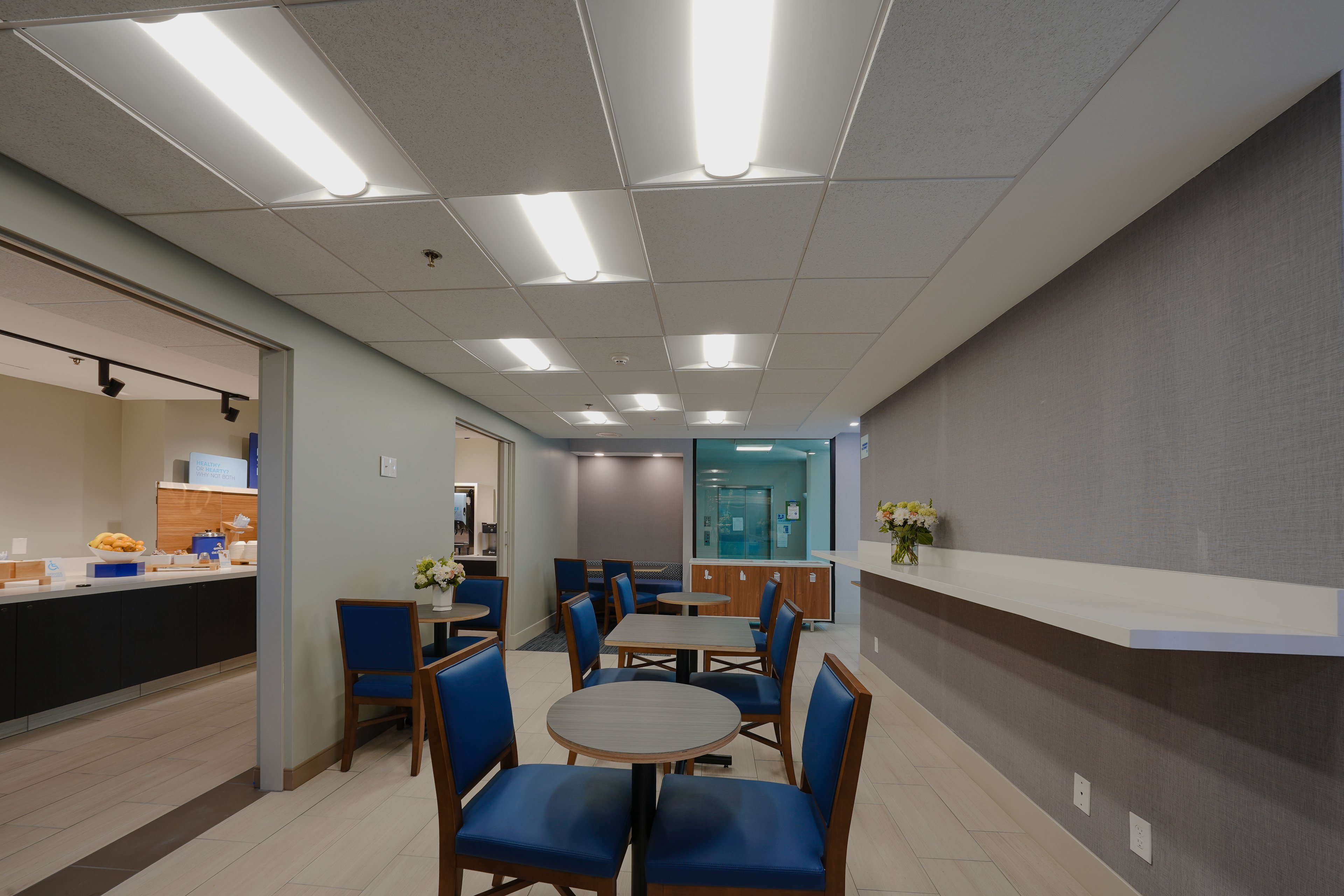 Holiday Inn Express Hotel Suites Santa Clara Silicon Valley 61/75