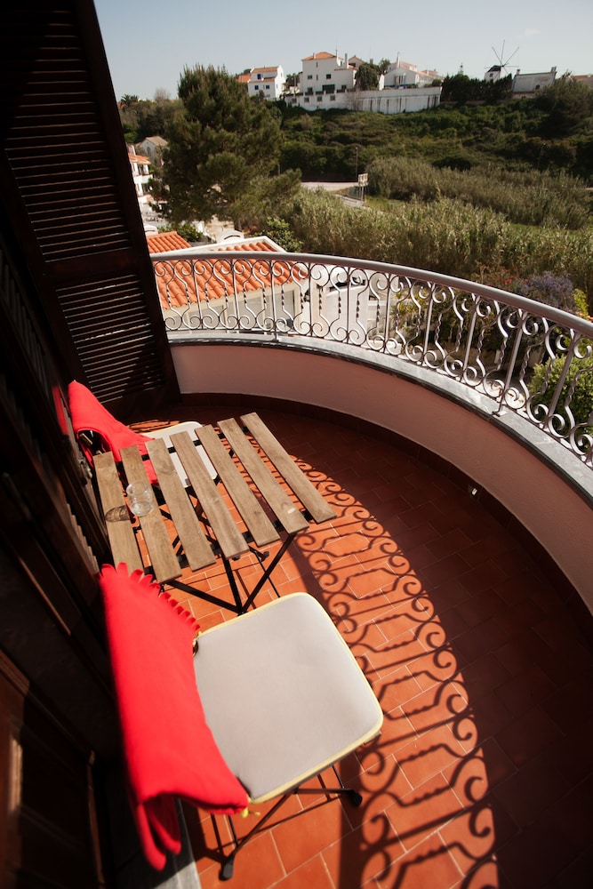 Ericeira Chill Hill 2 Peach Garden 26/50
