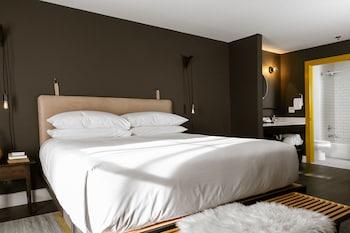 Deluxe, Multiple Beds