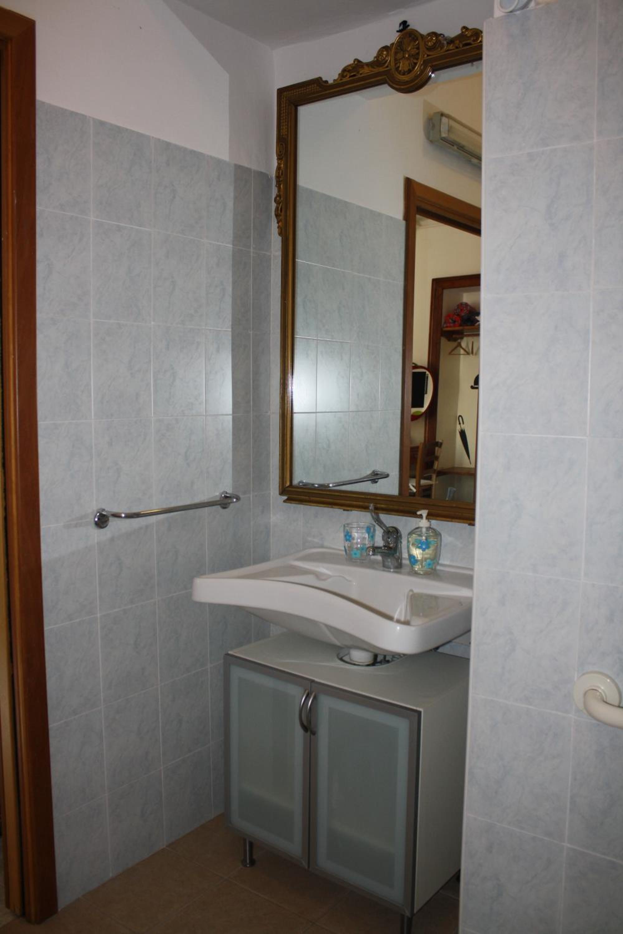 غرفة رباعية، Hotel Avalon 10/10