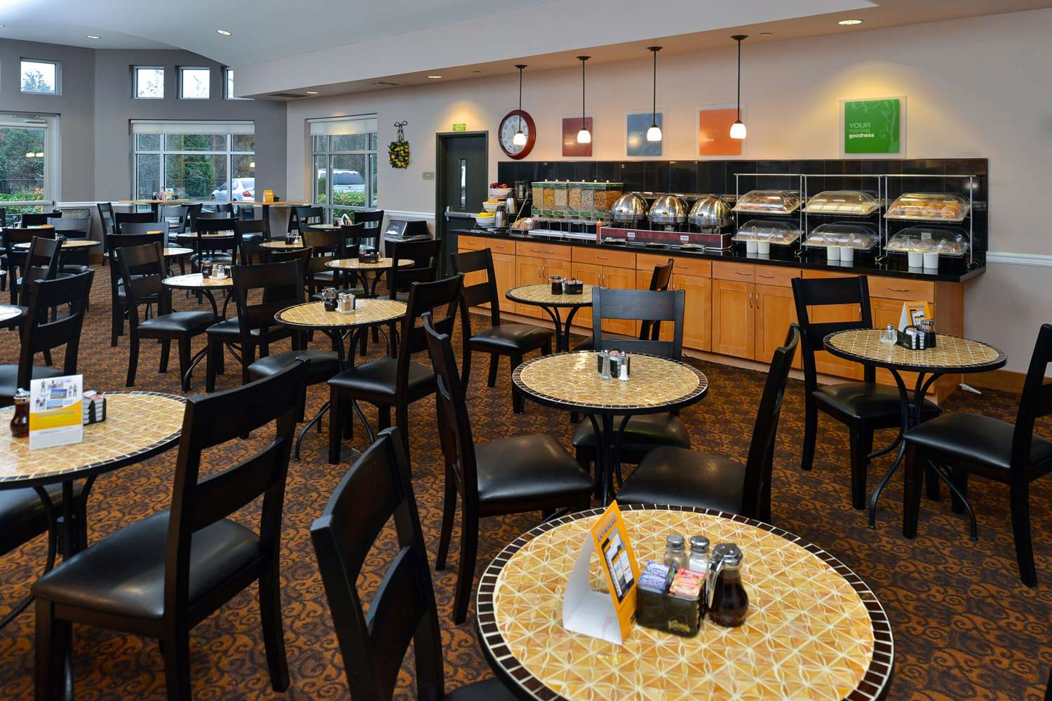 restaurant cafeteria