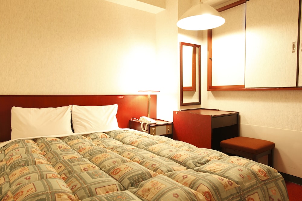 Tokyo Inn 35/51