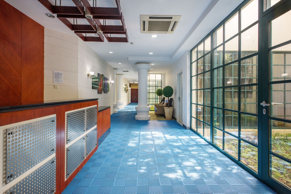 Shanghai Hongqiao State Guest House 38/46