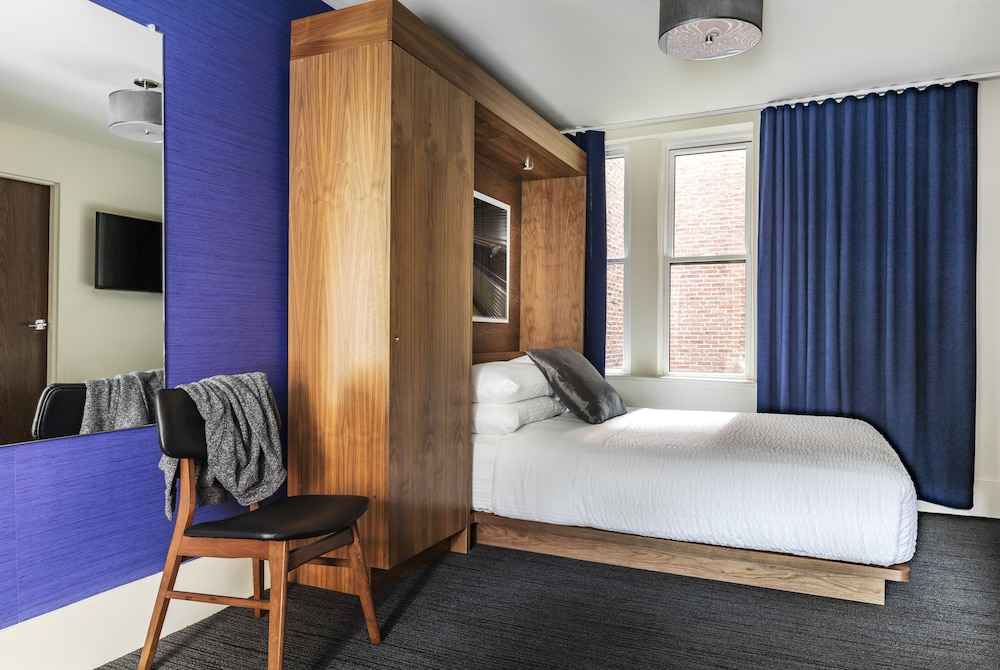 Found Hotel Boston Common 8/38