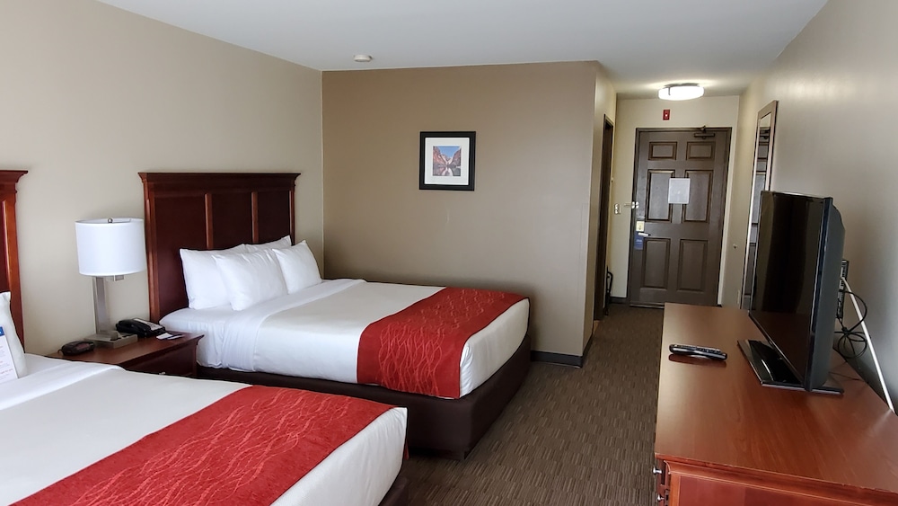 Standard, 2 Queen Beds