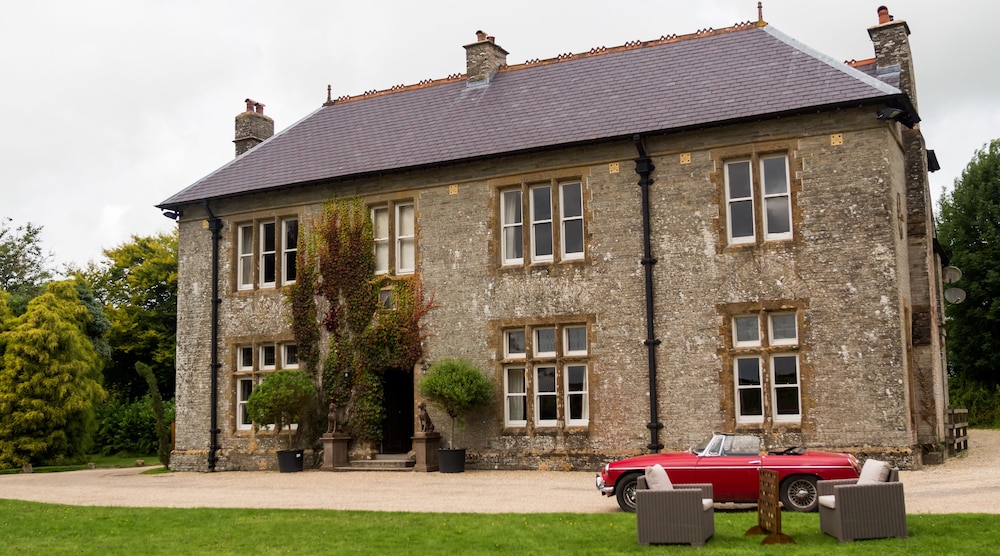 Kentisbury Grange 4/73