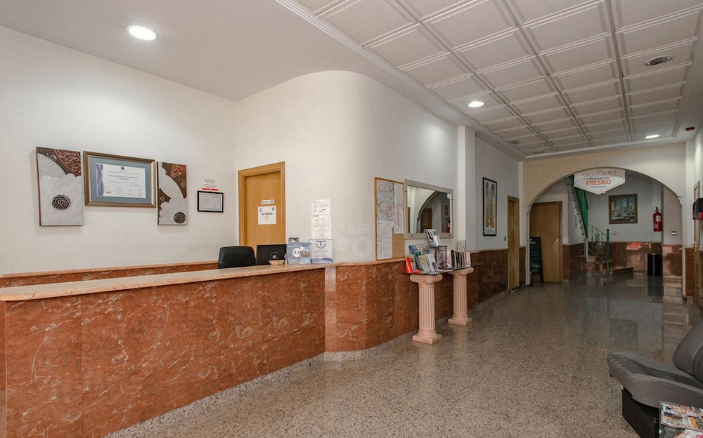 Fresno Vacation Apartments 5/50