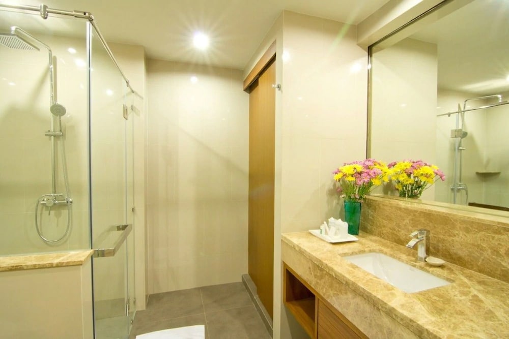 The Stay Hotel 24/26
