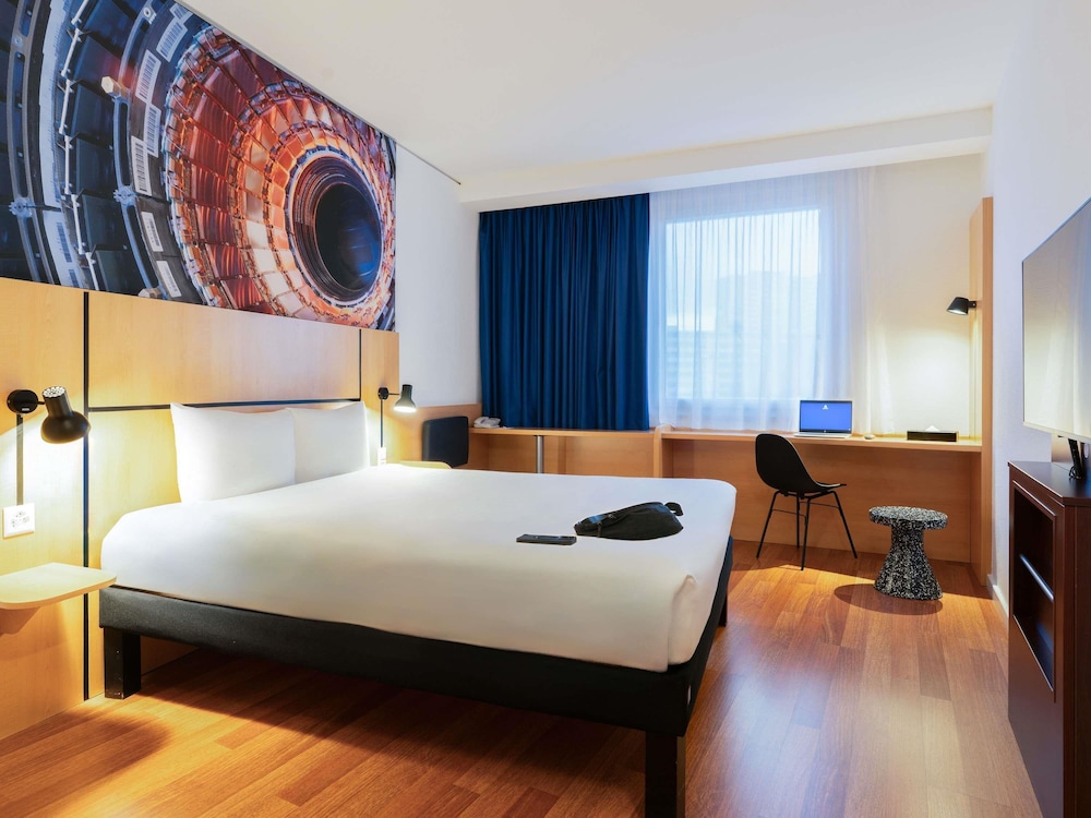 Ibis Geneve Petit Lancy 17/50
