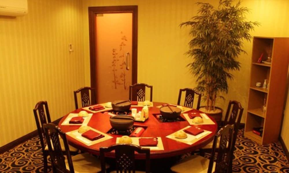 Hotel Bumi Senyiur 12/28