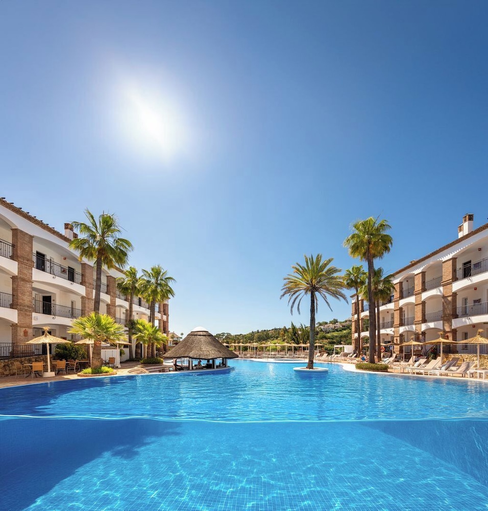 La Cala Resort 3/73