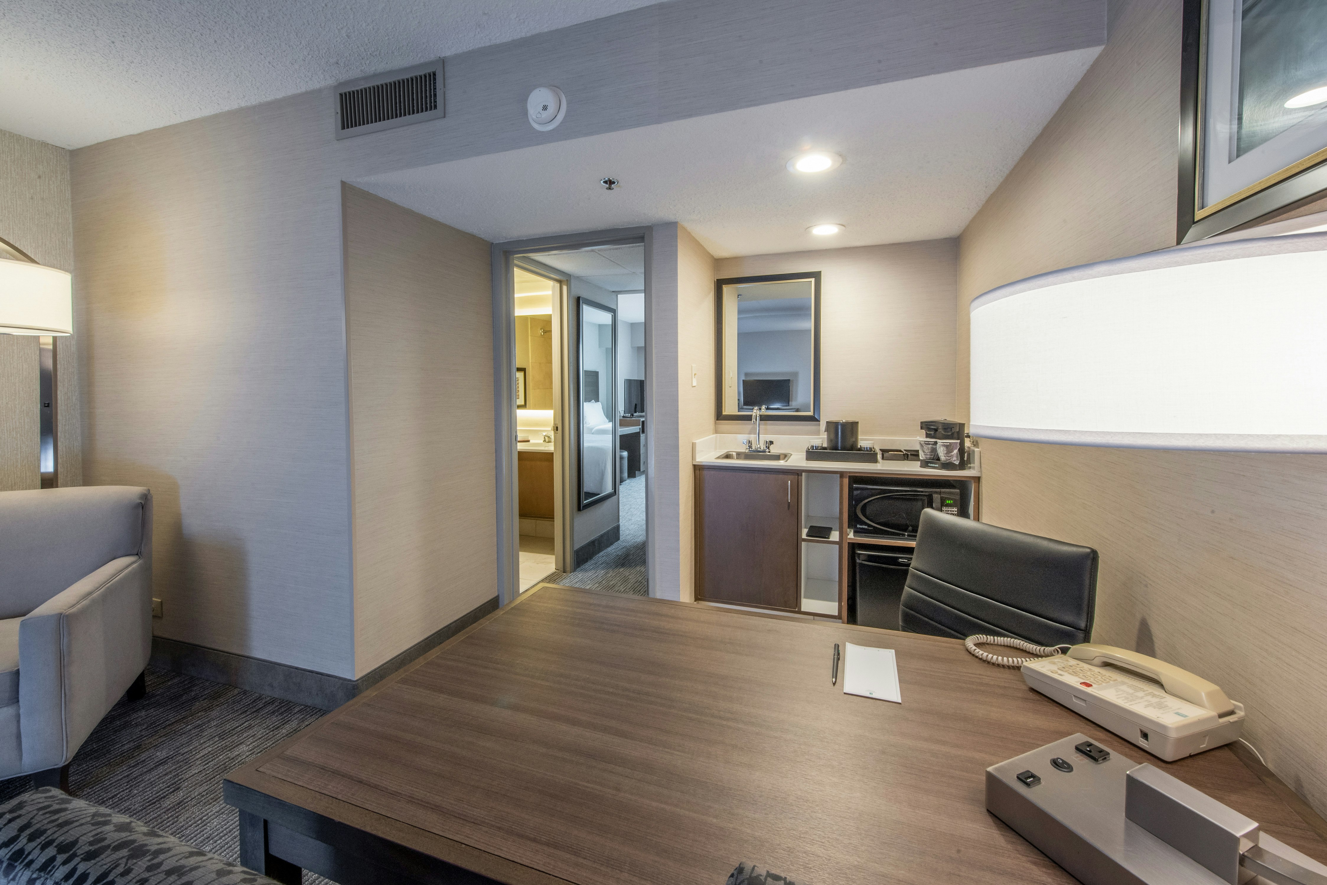 2 Rooms, Suite, 2 Double Beds, Corner