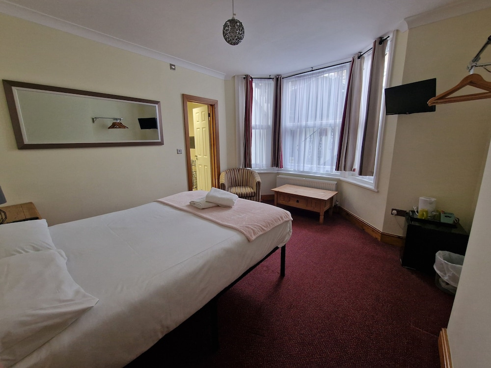 Hotel 65 15/62