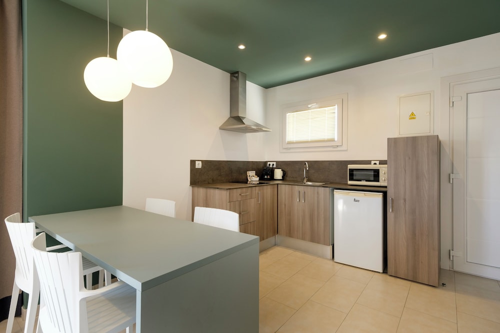Cabot Tres Torres Apartamentos 50/65