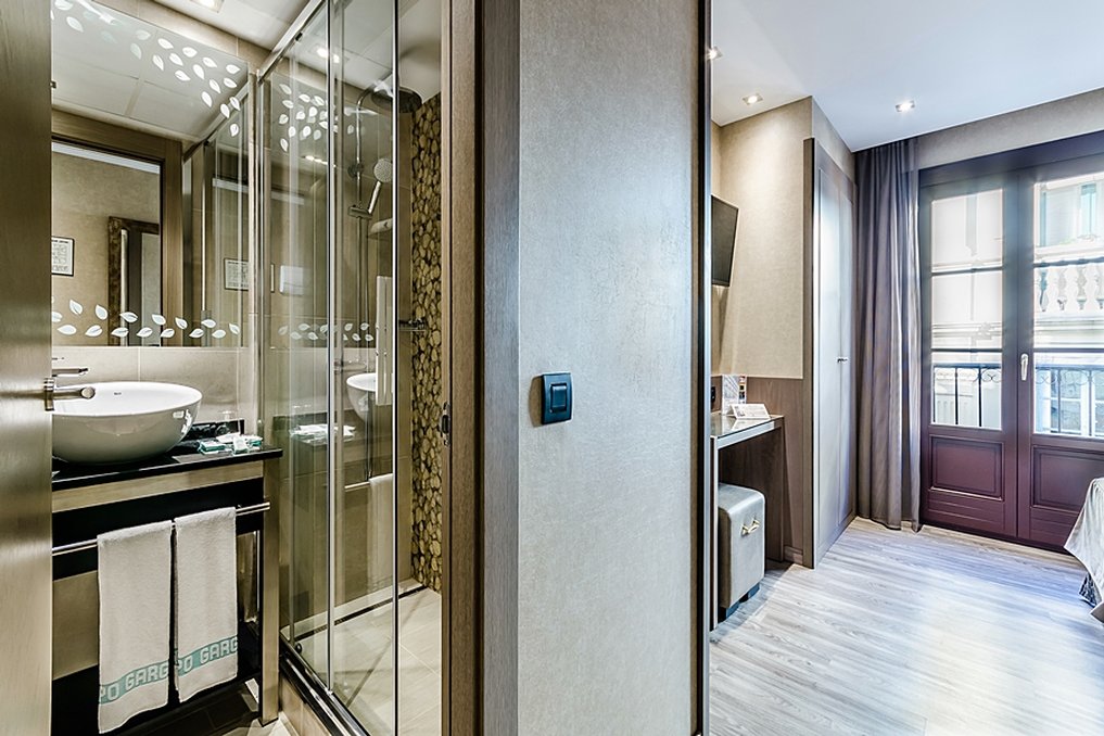 Hotel Suizo 55/55
