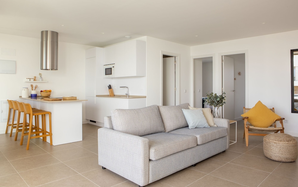 Nivaria Beach Apartments and Villas 41/66