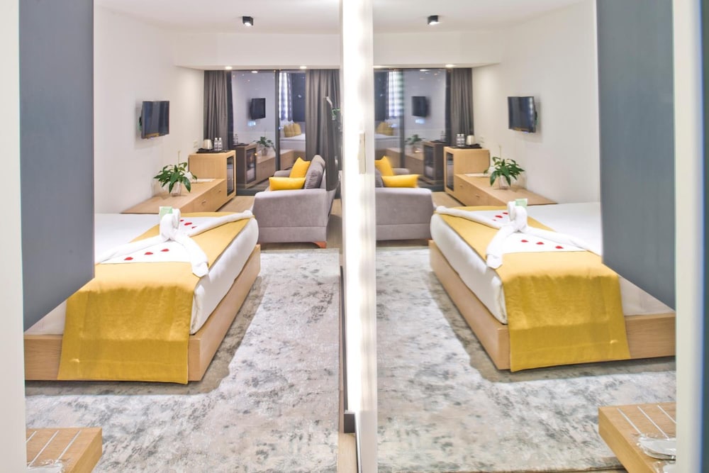 Hotel 86 By Katipoglu 25/37
