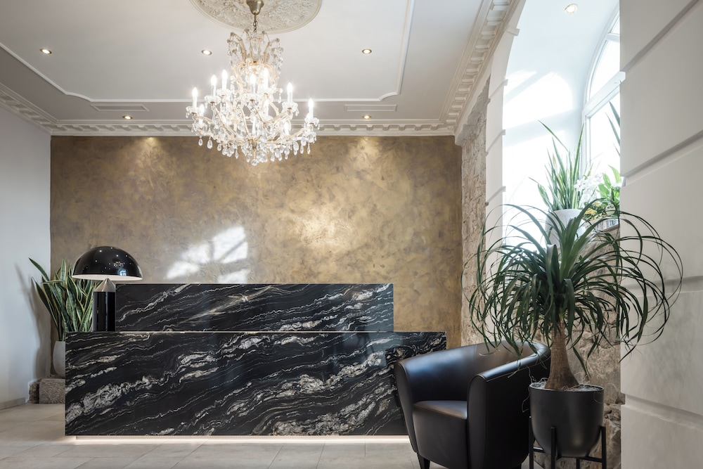 Donauhof Hotel 5/58