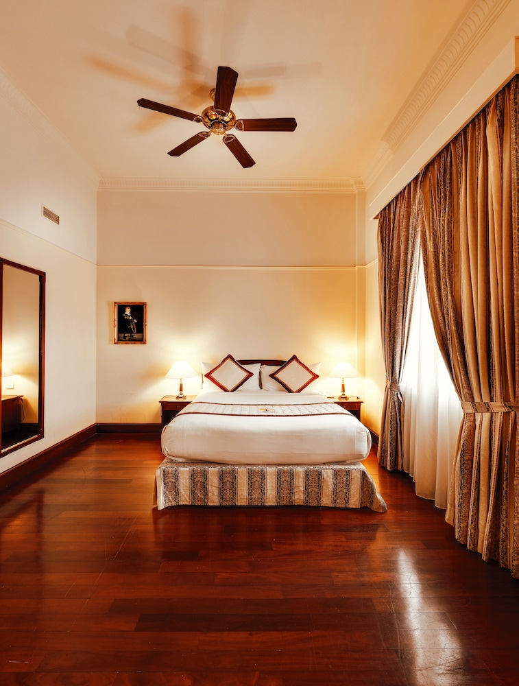 Dalat Hotel Du Parc 16/49