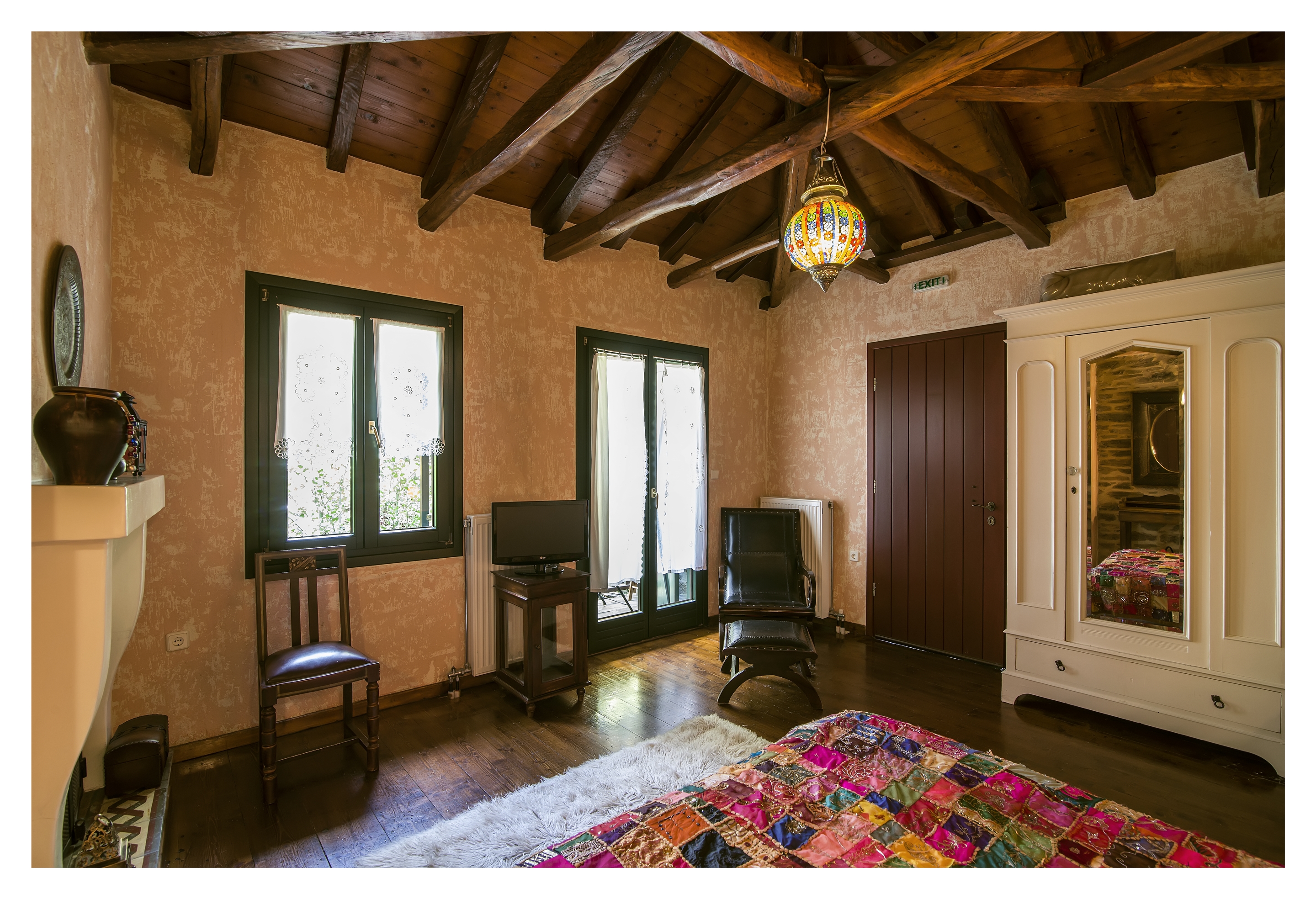 Archontiko Stamou Boutique Hotel 38/48