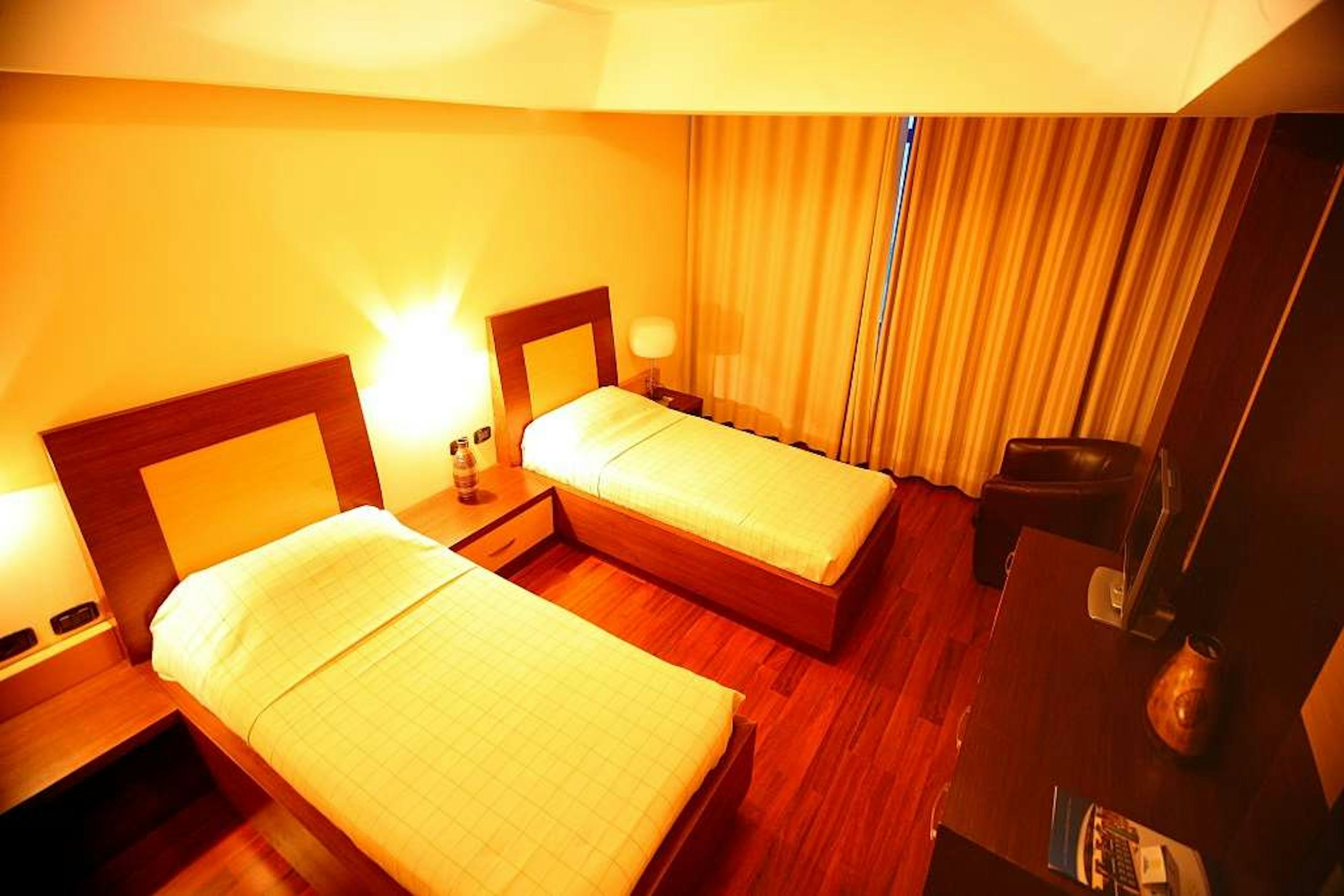 Vlora International Hotel 4/21