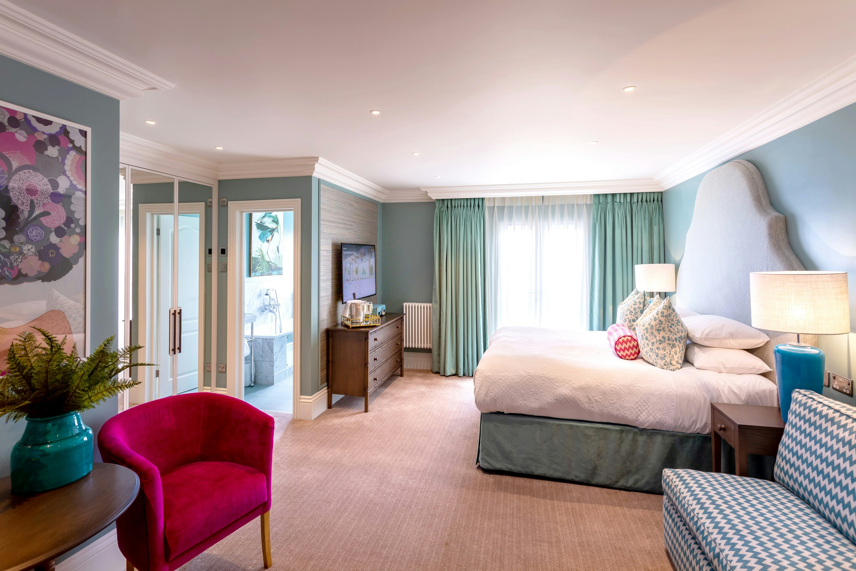 Roslin Beach Hotel 5/31