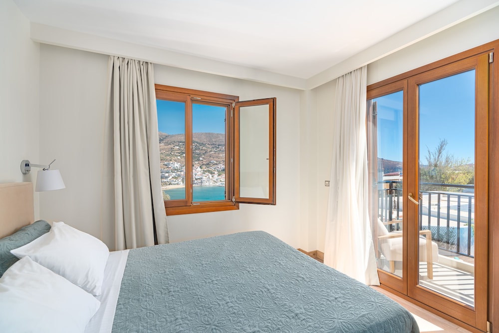 Hermes Suites 6/50