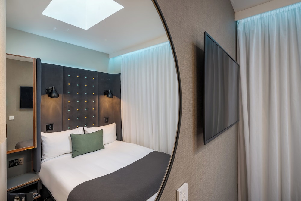 Point A Hotel Kensington Olympia 22/58