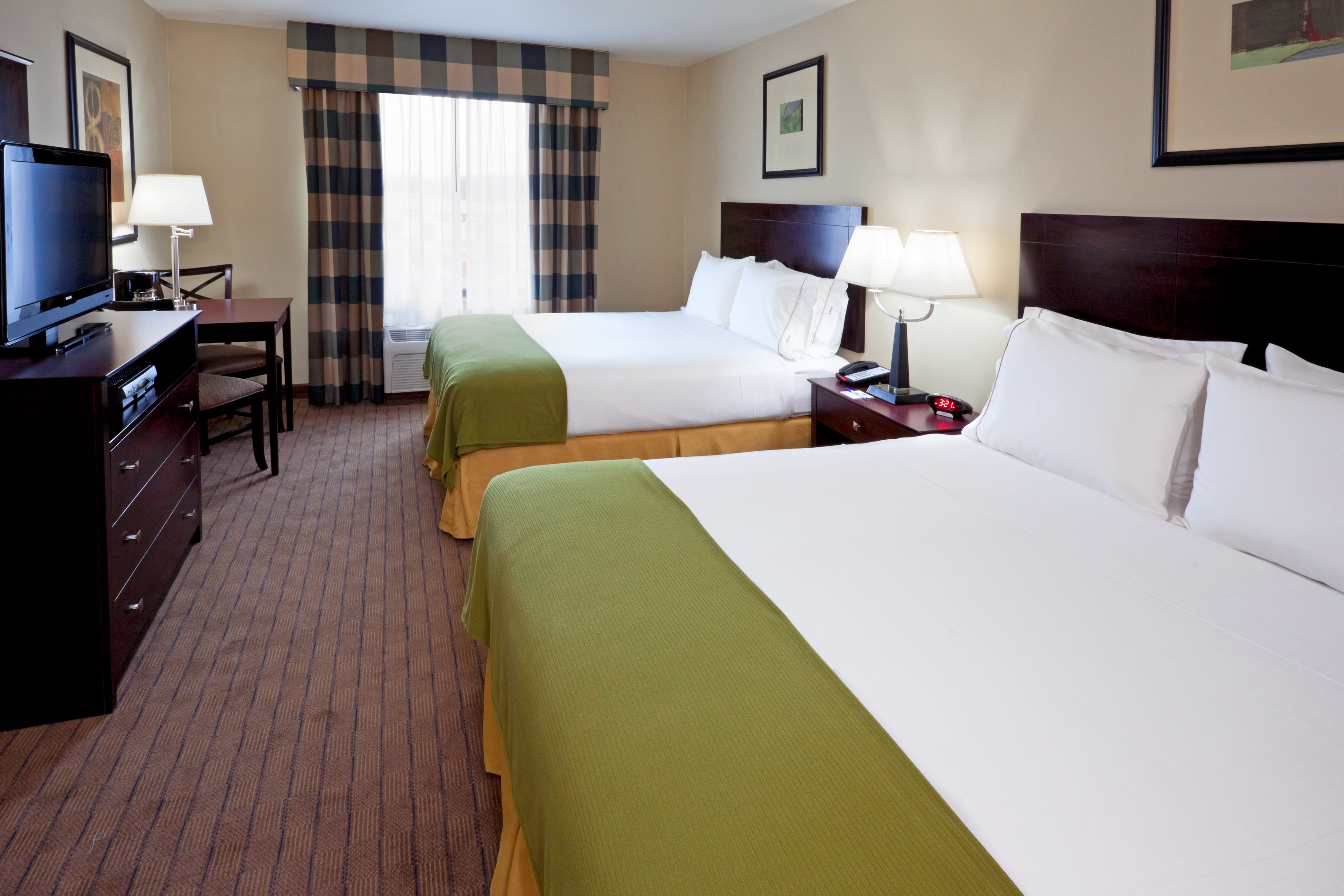 Holiday Inn Express & Suites Syracuse North - Airport Area 17/68