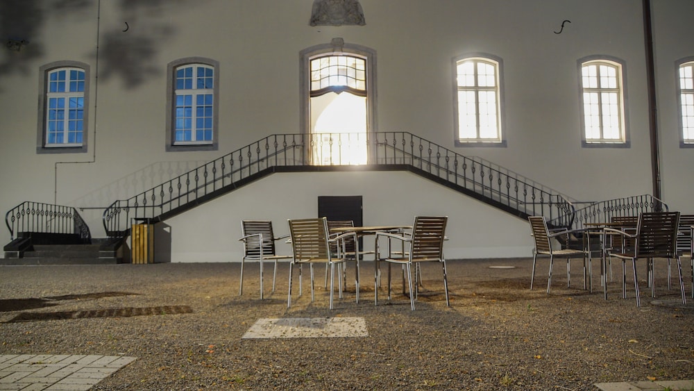 Katholisch-Soziales Institut 37/42