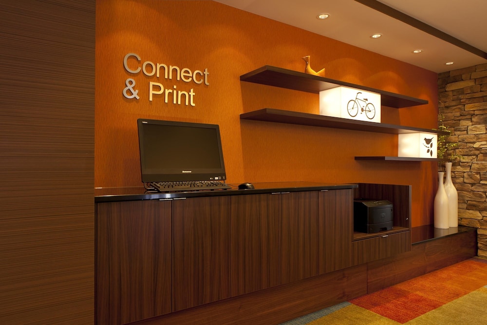 Fairfield Inn And Suites By Marriott Lethbridge 5/36