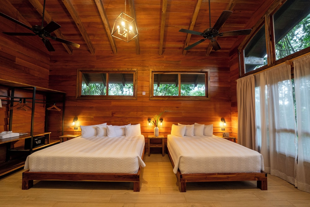 Tree House, Deluxe, King and Queen Bed, Mountain View