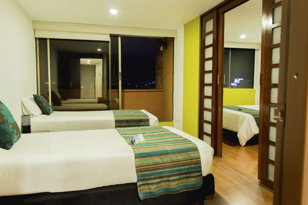 Confort 80 Zona Rosa Hotel 19/70
