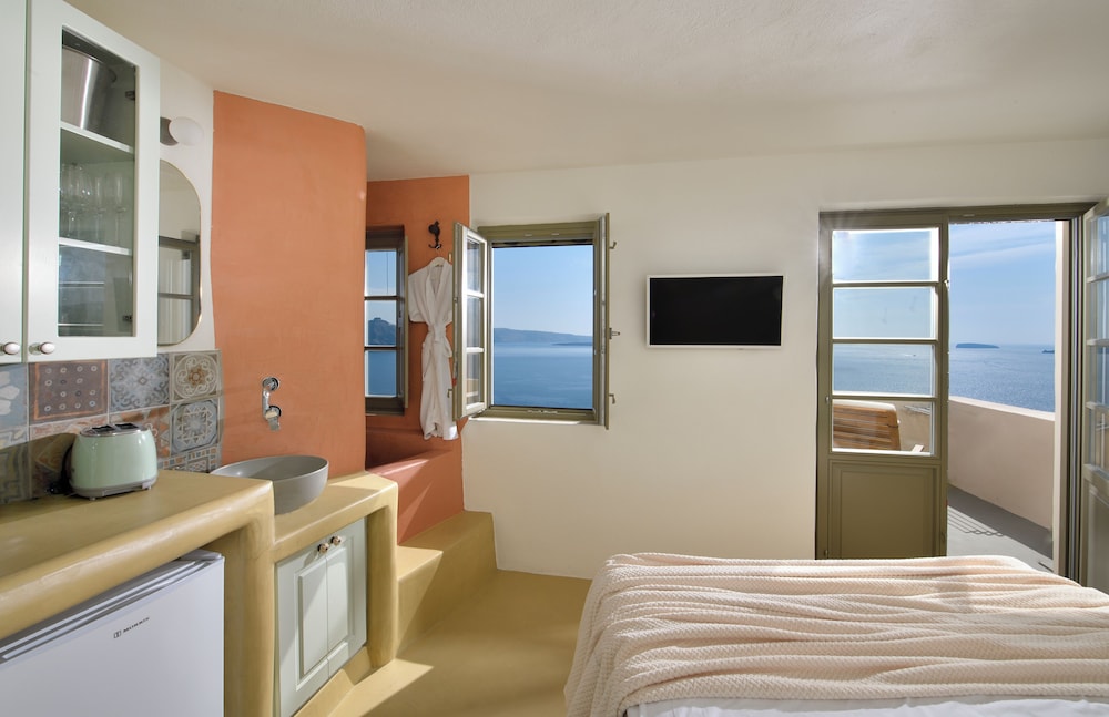 The A Collection, Oia by K and K 16/50