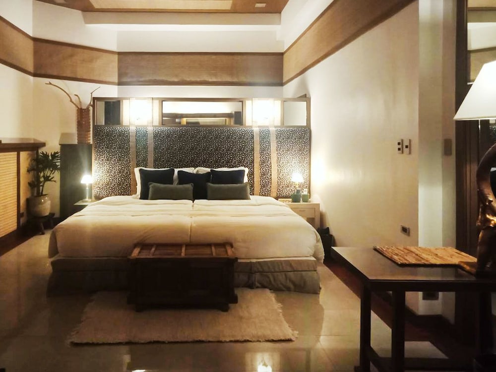 Zephyr, Grand, Premier, Suite, Futon Bed, 2 Double Beds, Ocean View