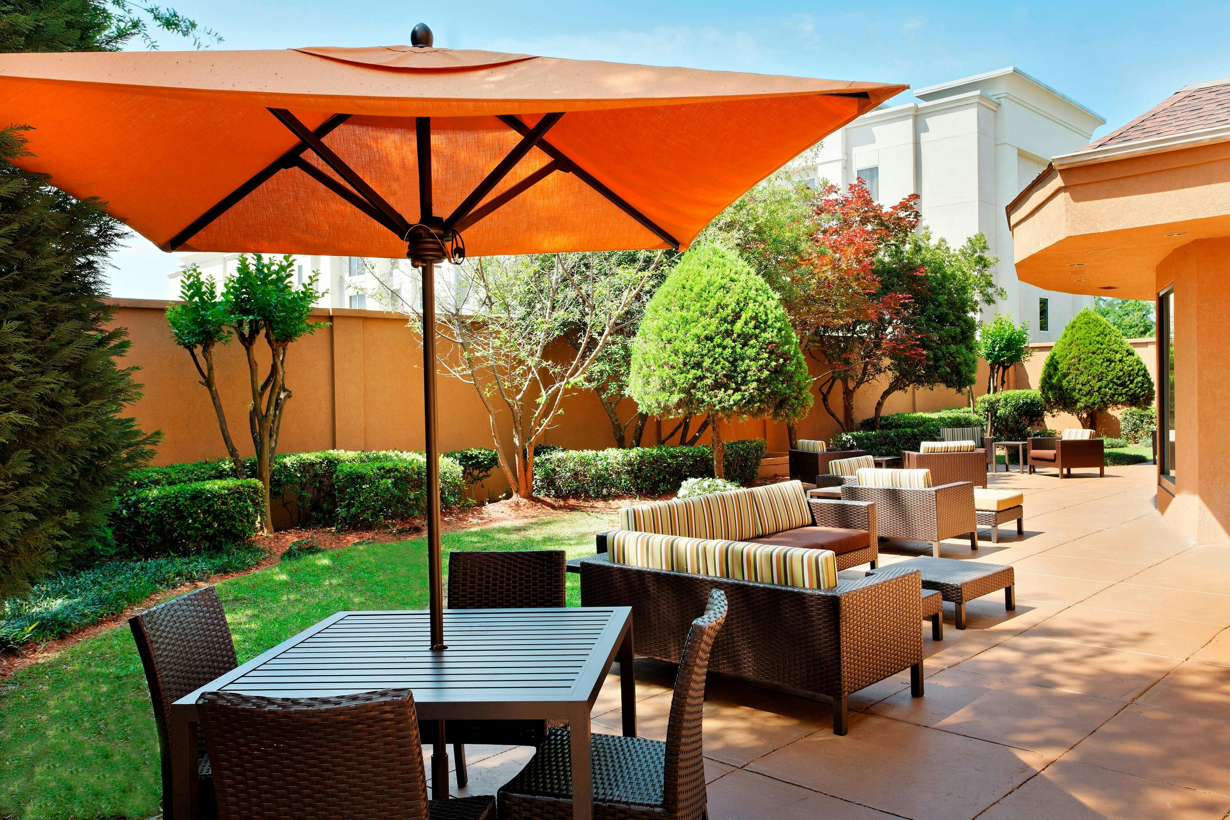 Courtyard By Marriott Mobile 5/7