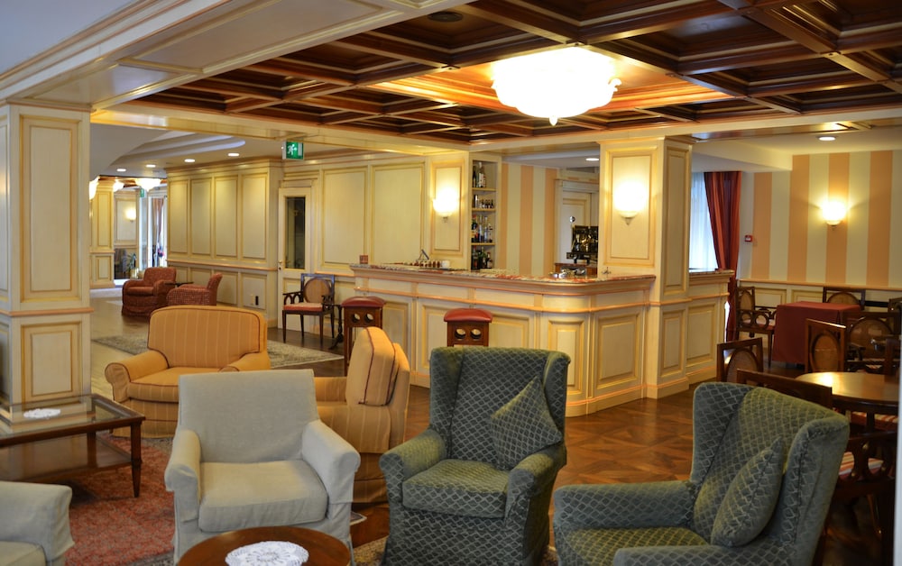 Hotel della Ville 35/55