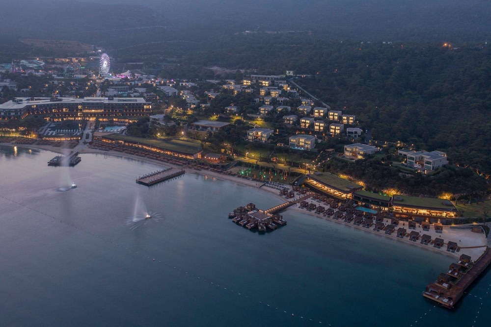 Vogue Hotel Supreme Bodrum 96/98