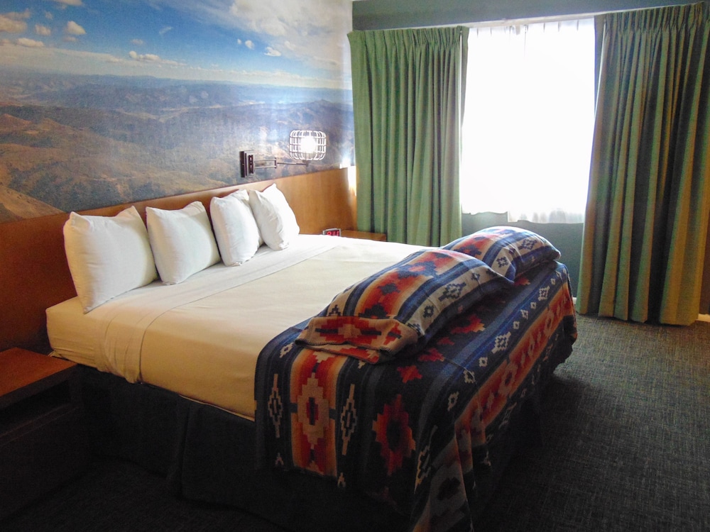 Bryce Canyon Resort 12/68
