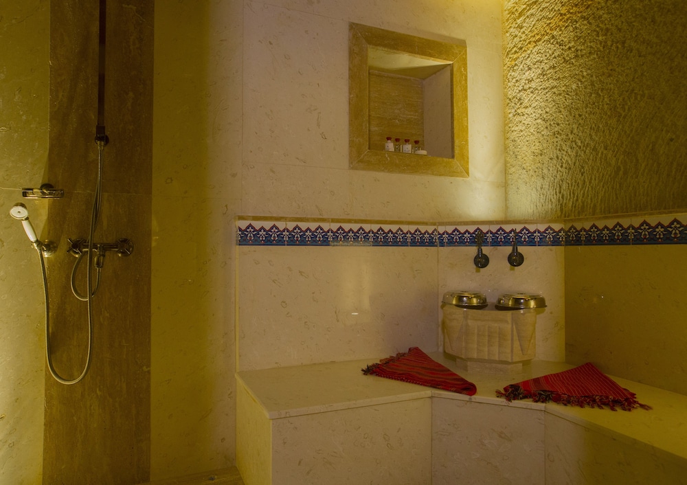 GRANDIOSE CAPPADOCIAN, POOL, MANSION