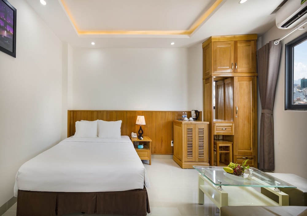 Royal Hotel Nha Trang 9/55