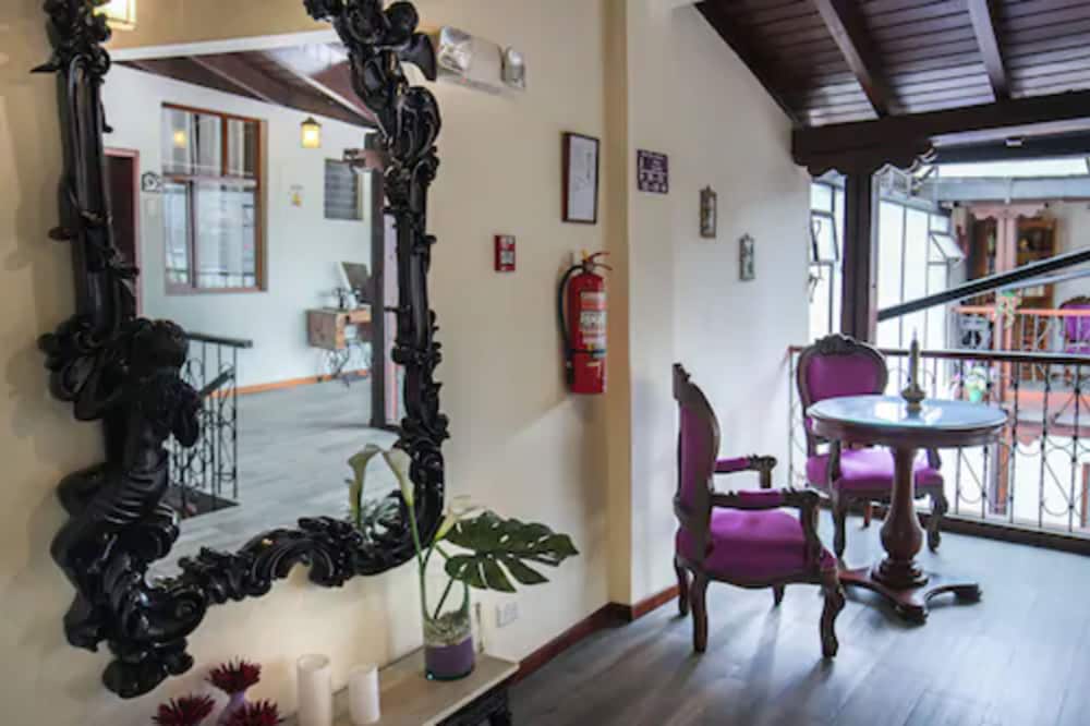 HOTEL COLONIAL SAN AGUSTIN 46/77