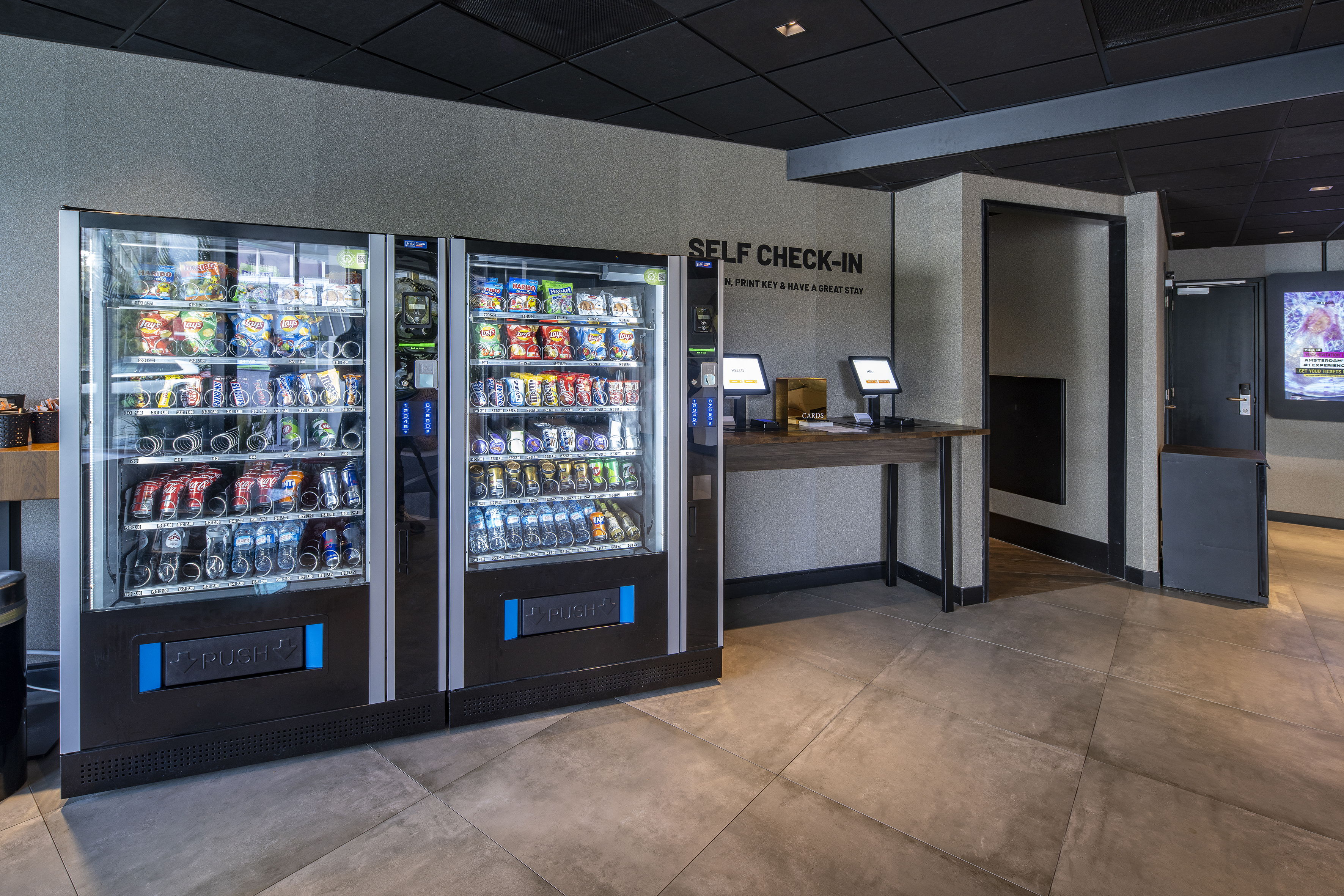 Diamond Capsule Hotel Amsterdam South 6/32
