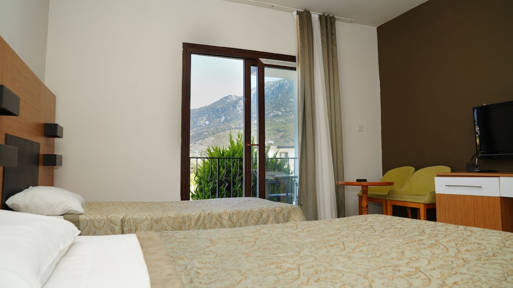 Sempati Hotel 11/44